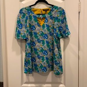 Banana republic Dolman sleeve silky top